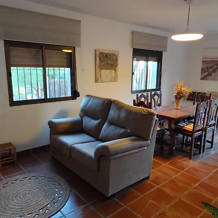 La Casa De Lothar - 4 -pax - Wifi Holiday home *